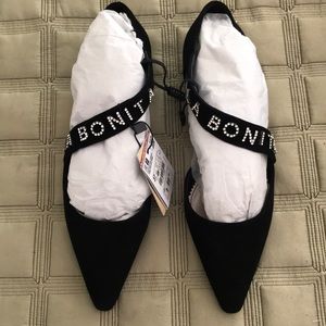 NWT Leather Zara flats